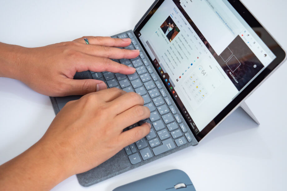 小型で最軽量 Surface Go 2 実機レビュー。Surface Pro ユーザーが 
